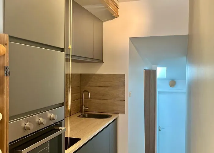 Entre Nantes Et Sèvre T1 à 3 Mn Du Busway *